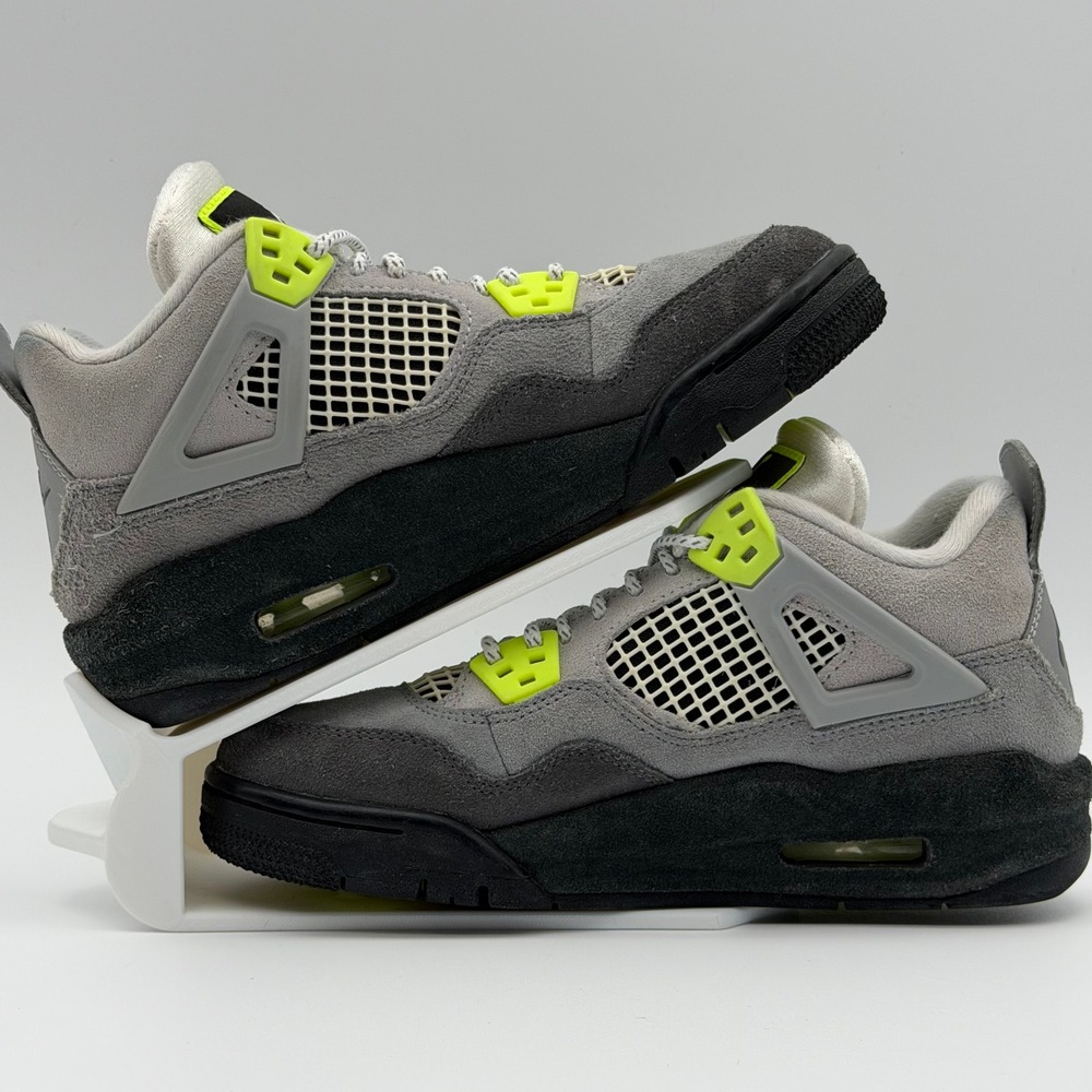 Jordan 4 Retro SE 95 Neon CT5343-007 Size 4Y - Picture 3 of 14